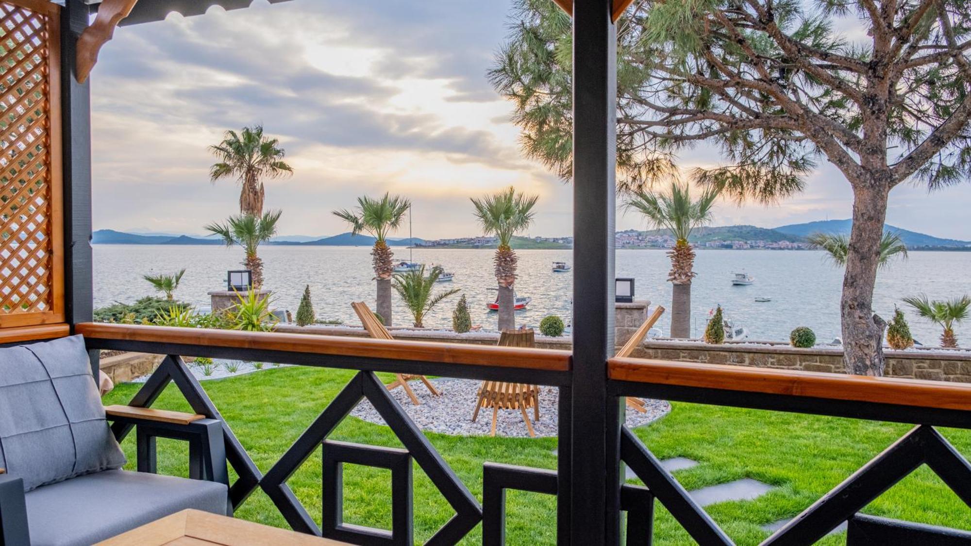 Tringo Bungalov Ayvalik Exterior photo